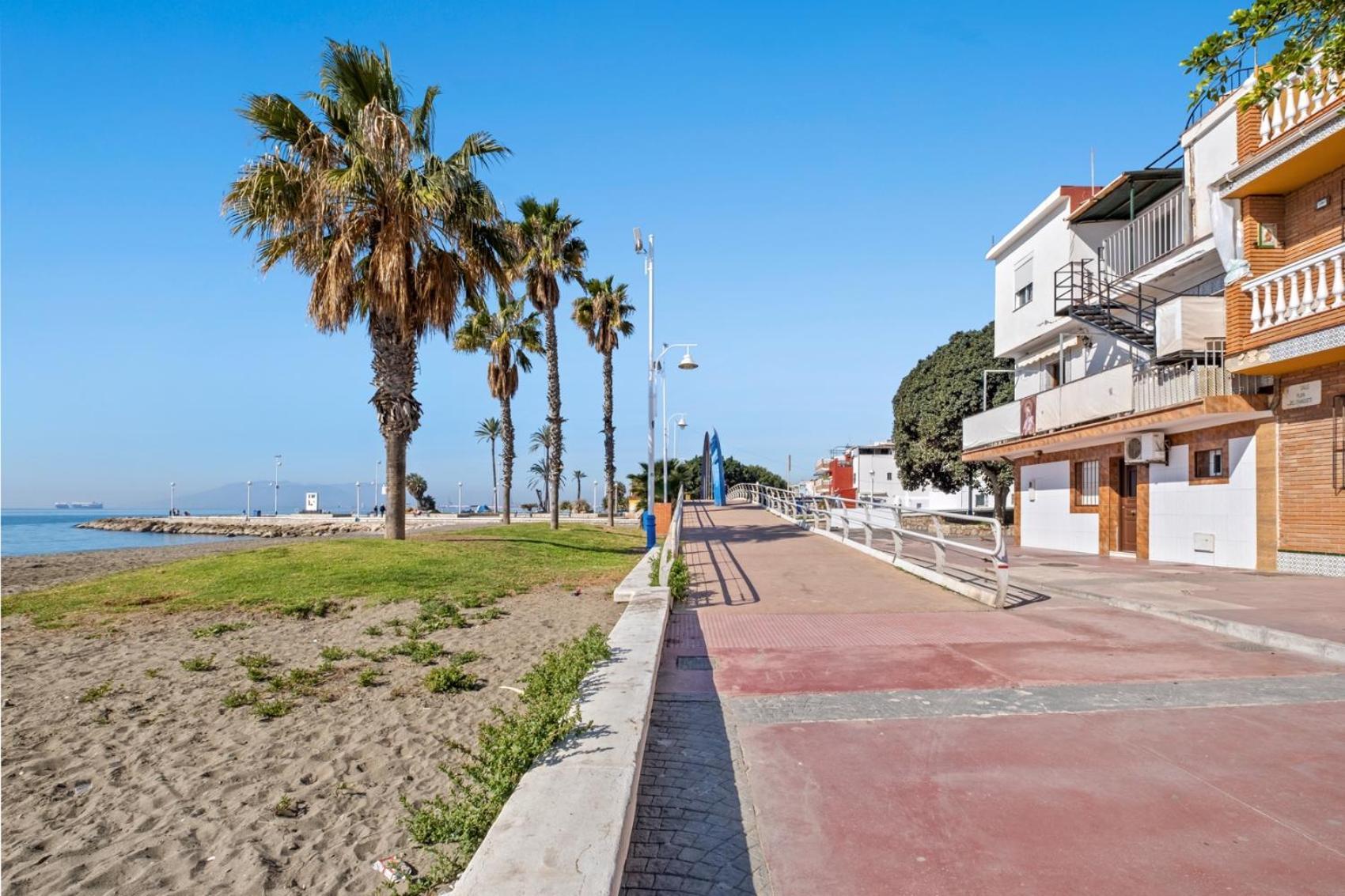 Apartamento Frente A La Playa Màlaga Exteriér fotografie